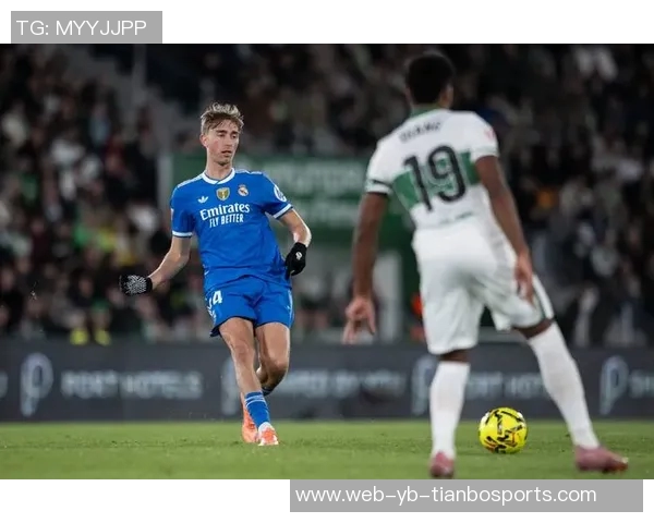 伊桑绝平巴黎姆巴佩晒弟弟照片称赞我的明星男孩展现疯狂剧本 伊桑绝平巴黎姆巴佩晒弟弟照片称赞我的明星男孩展现疯狂剧本