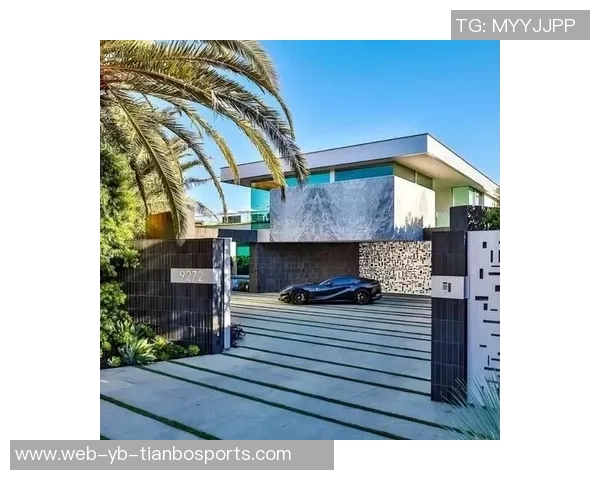 詹姆斯在贝弗利山庄建豪宅外界猜测第二座或为布朗尼未来准备 詹姆斯在贝弗利山庄建豪宅外界猜测第二座或为布朗尼未来准备